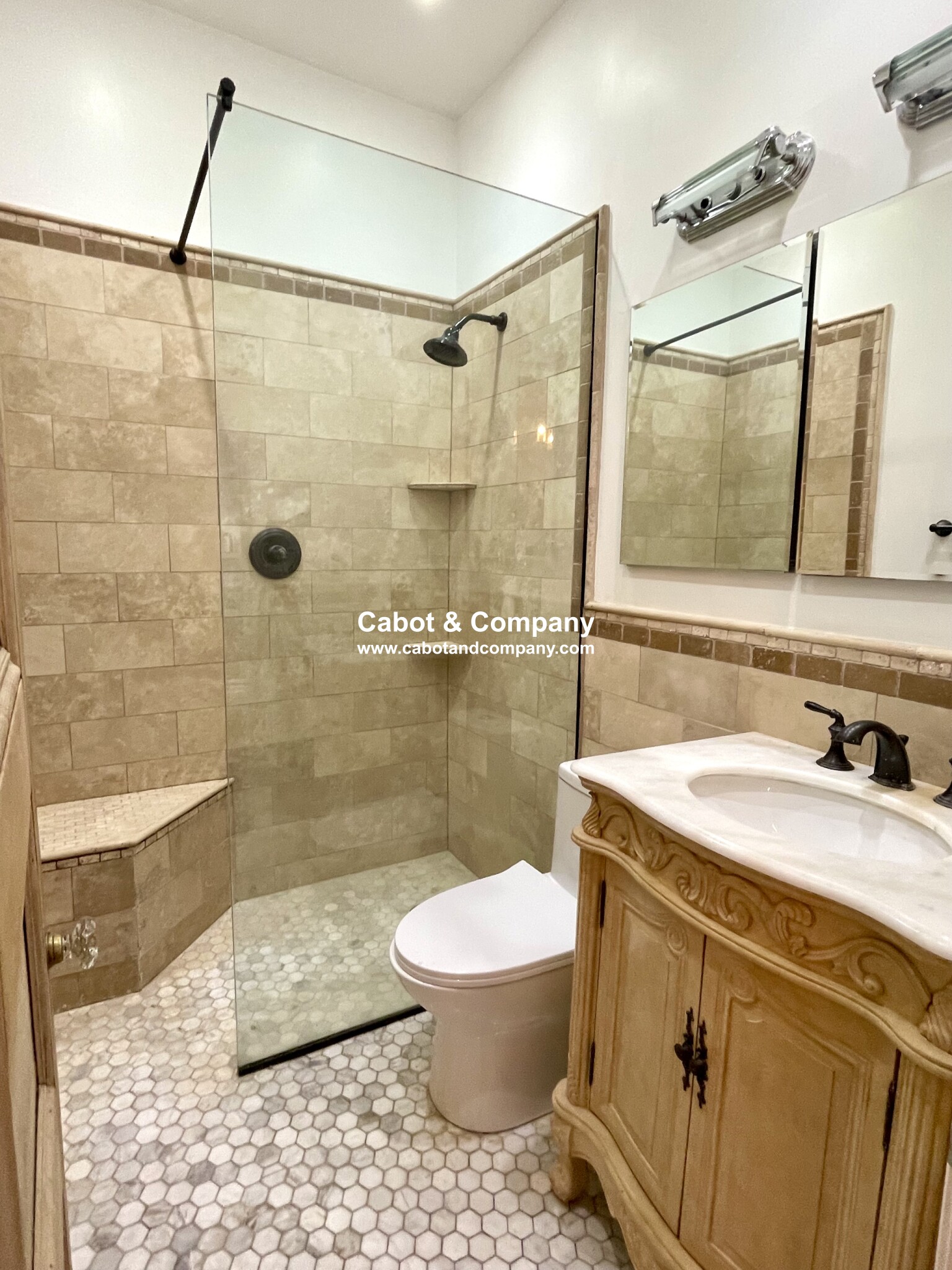 482 Columbus Ave, South End