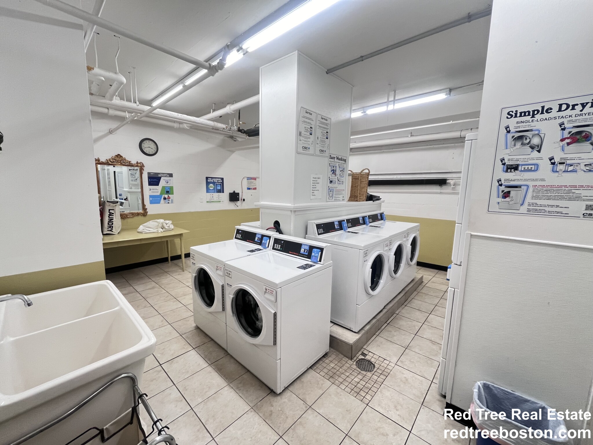 101 Monmouth St, Longwood