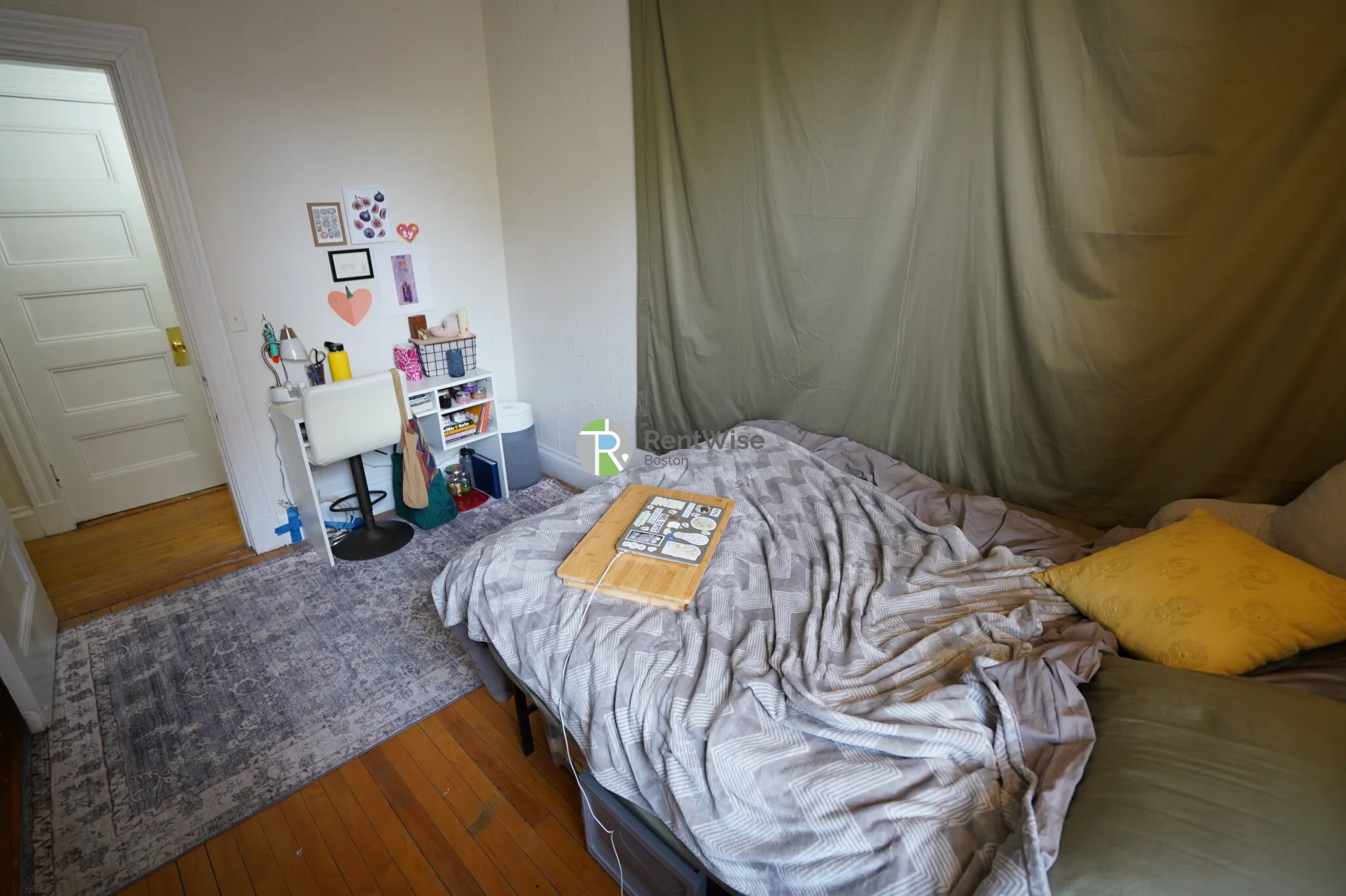 72 Gardner St, Allston