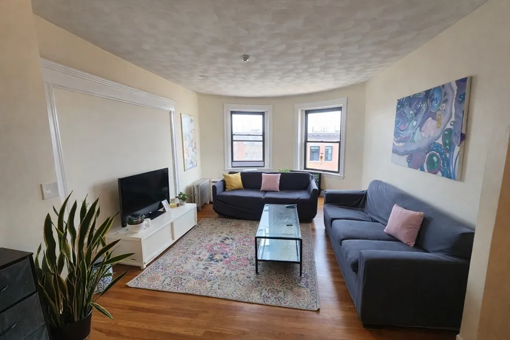 30 Claflin Rd, Aspinwall Hill
