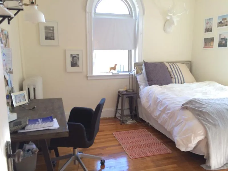 1610 Massachusetts Ave, Neighborhood Nine