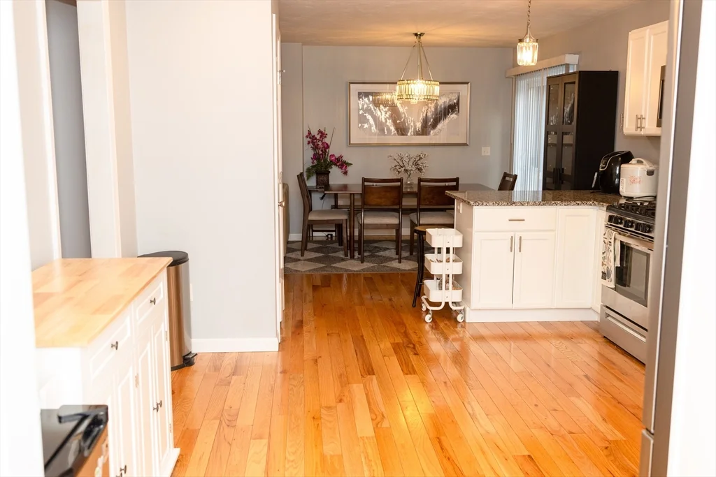 129 Quinapoxet St, Holden