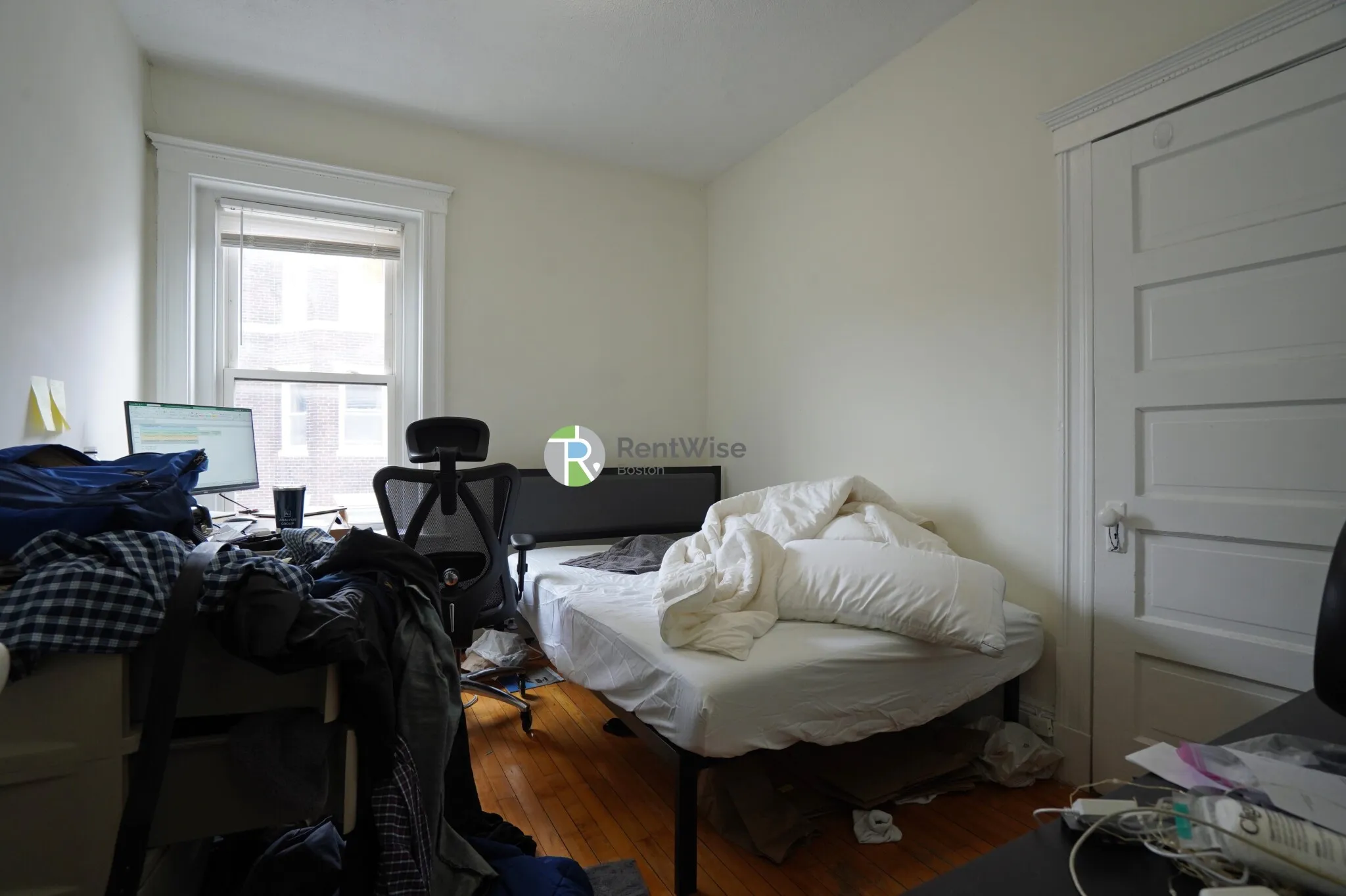 1322 Commonwealth Ave, Brighton