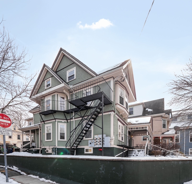 97 College Ave, Somerville