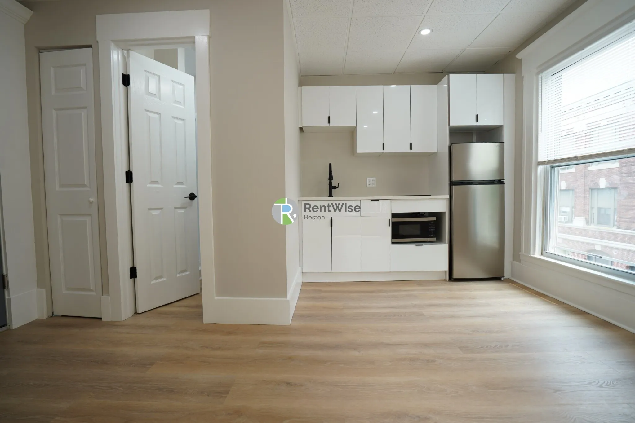 142 Dorchester St, South Boston