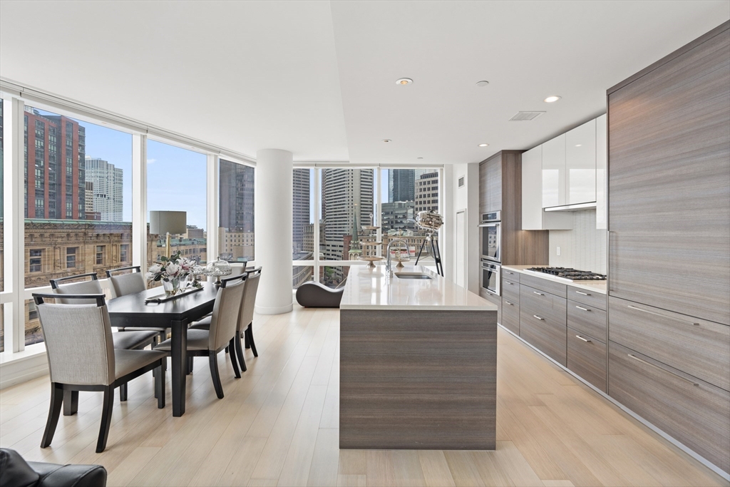 1 Franklin St, Midtown