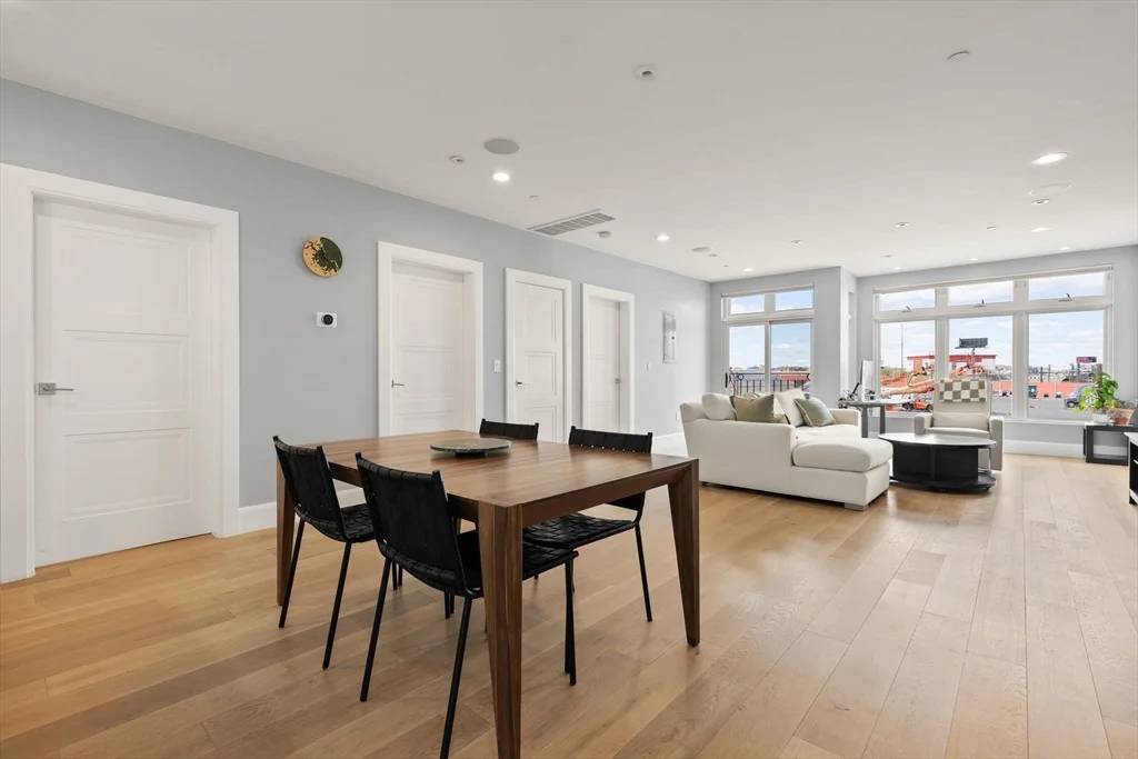 520 Dorchester Ave, South Boston