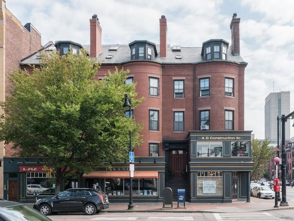 1750 Washington St, South End