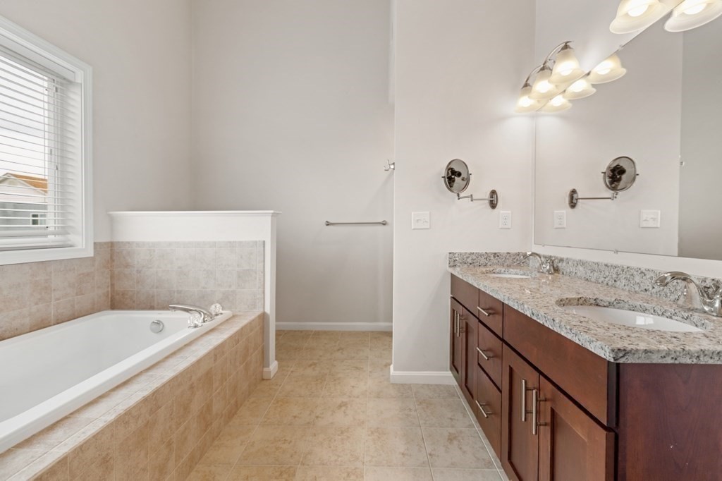 39 John Hancock Dr, Ashland