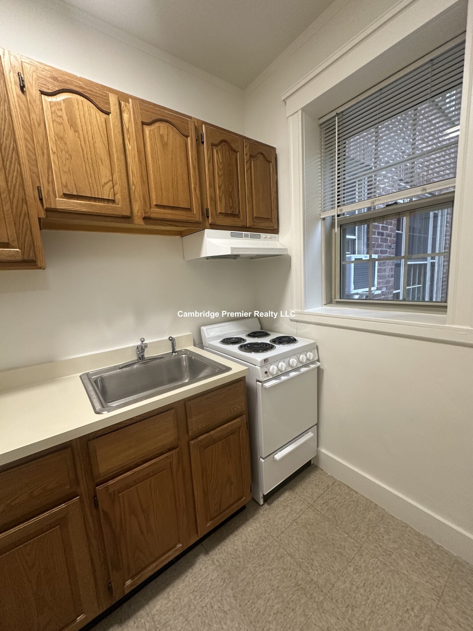 3 Concord Ave, Neighborhood Nine