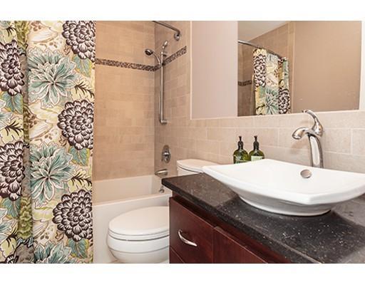 106 13th St, Charlestown