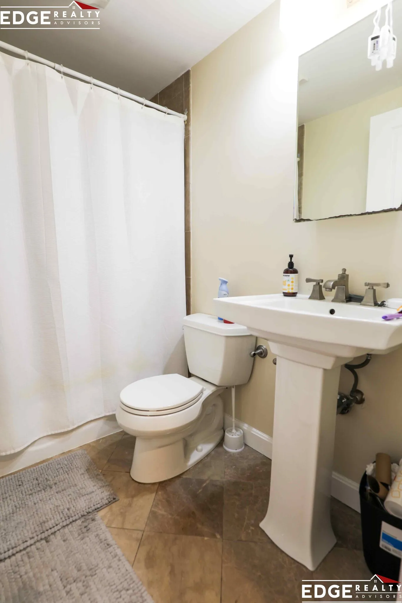 1862 Commonwealth Ave, Brighton