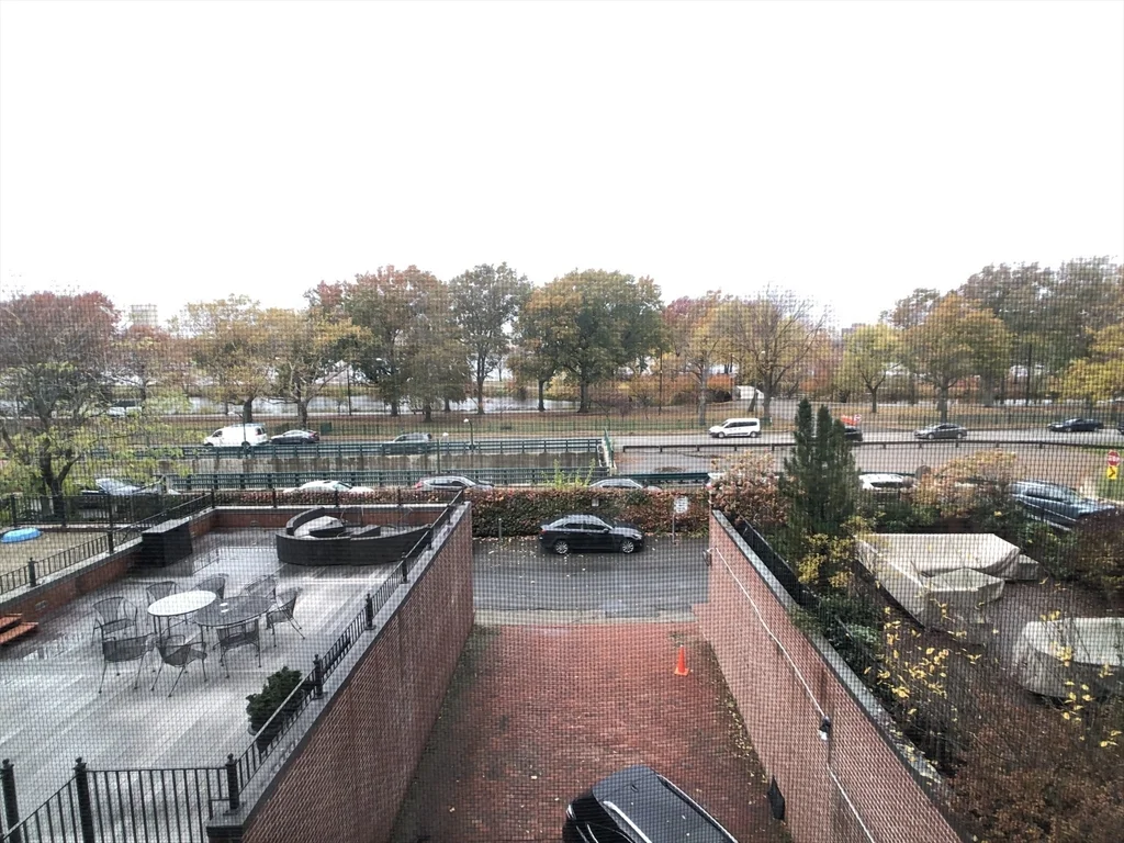 186 Beacon St, Back Bay