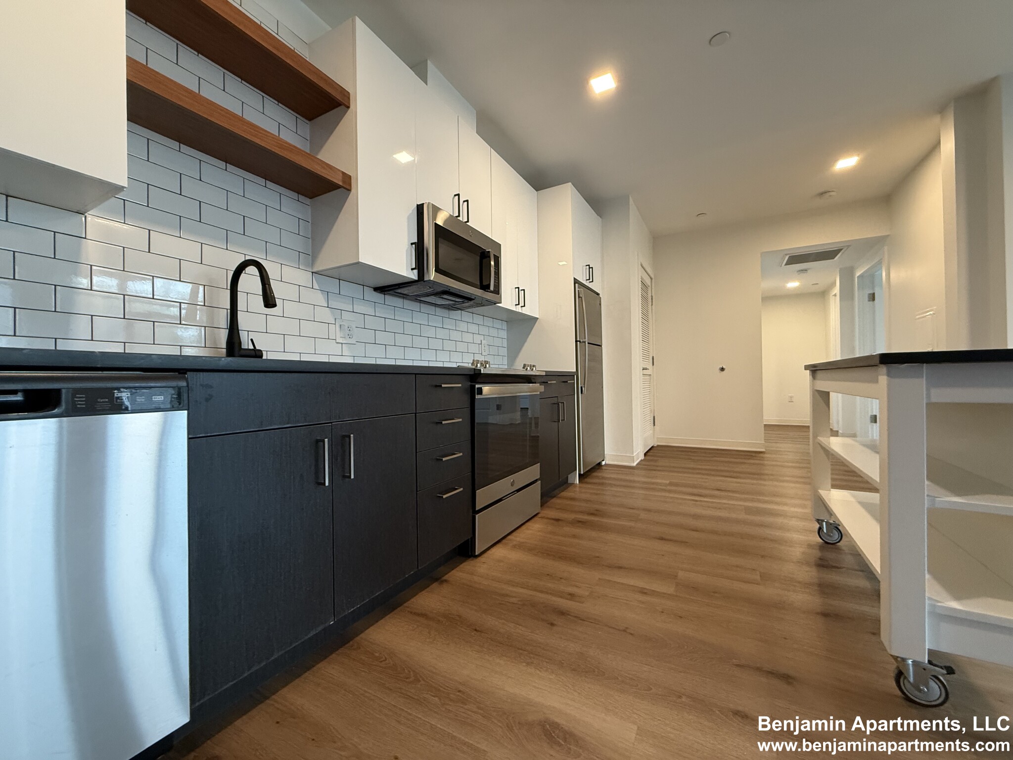 89 Brighton Ave, Allston