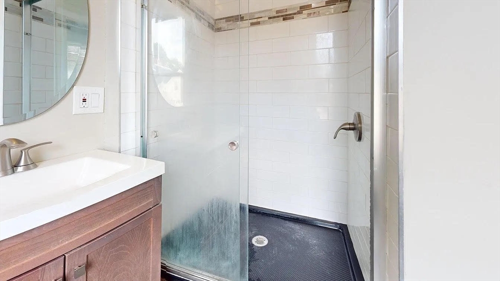 125 Princeton St, East Boston