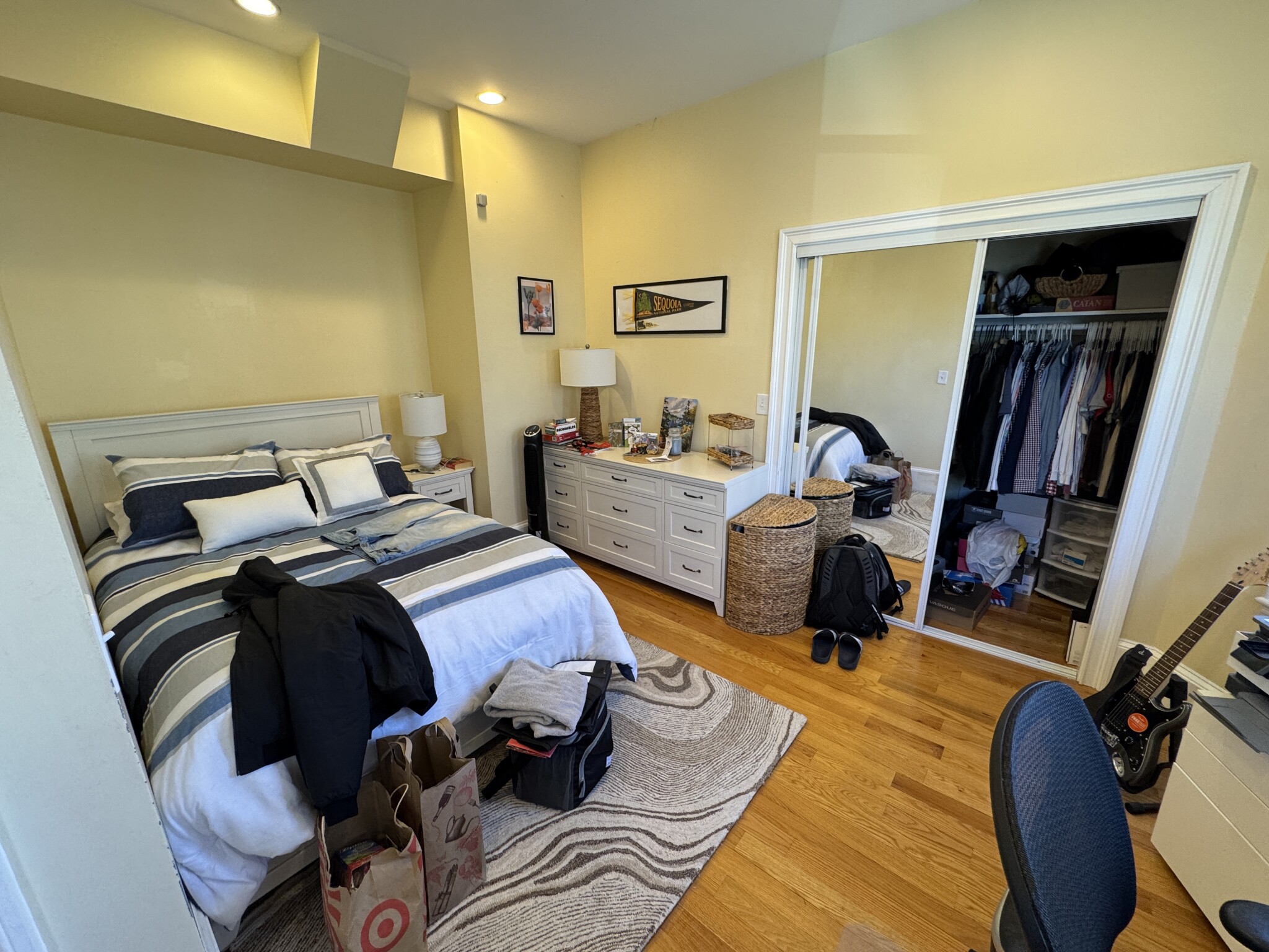 208 Holland St, Teele Square