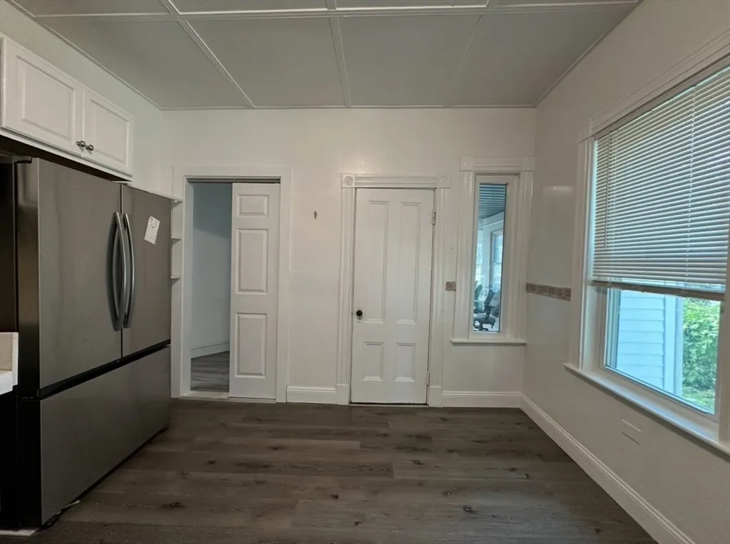 130 Taylor St, Quincy