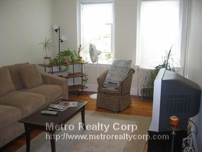 89 Strathmore Rd, Brighton