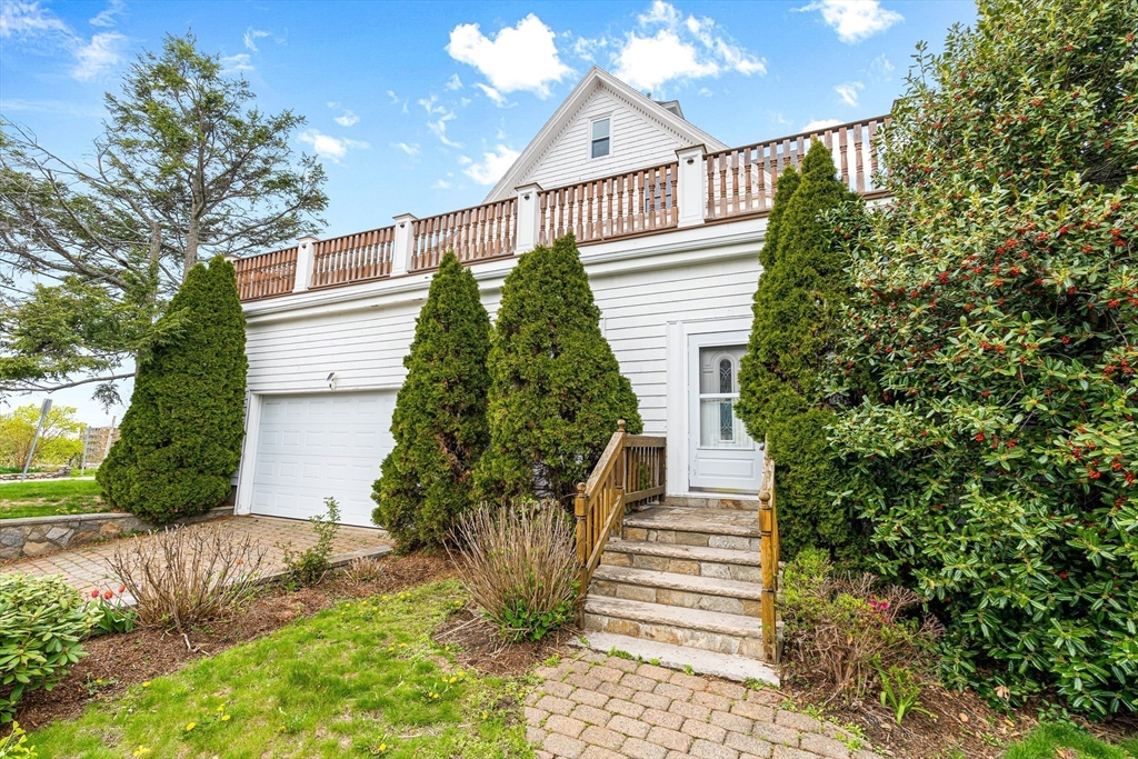 37 Munroe St, Somerville