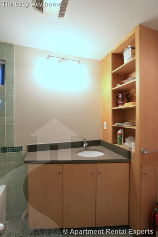 132 Columbia St, Central Square