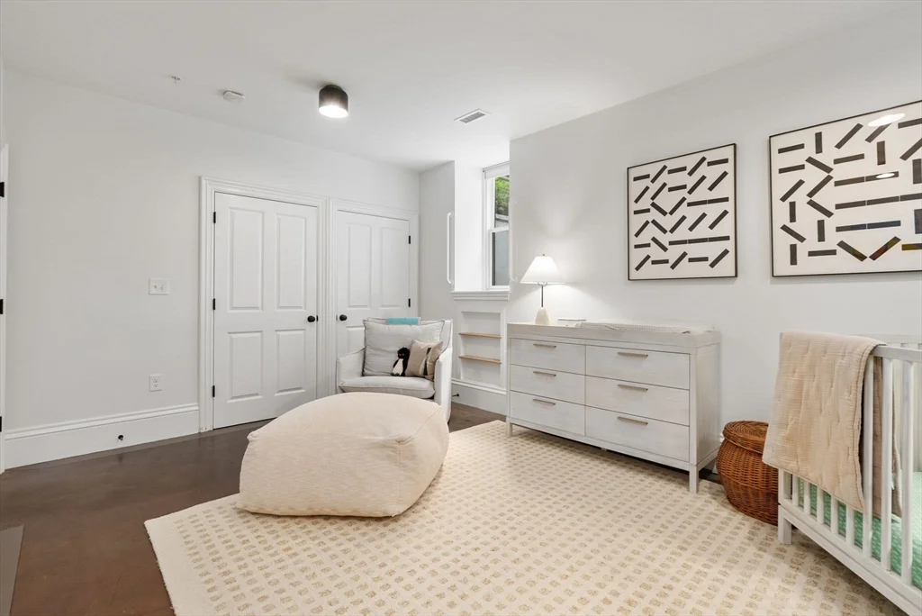 200 Amory St, Jamaica Plain