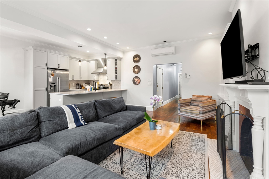 461 Beacon St, Back Bay