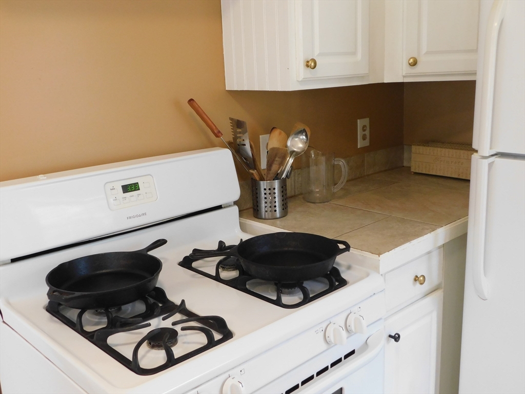 16 Thirteenth St, Wareham