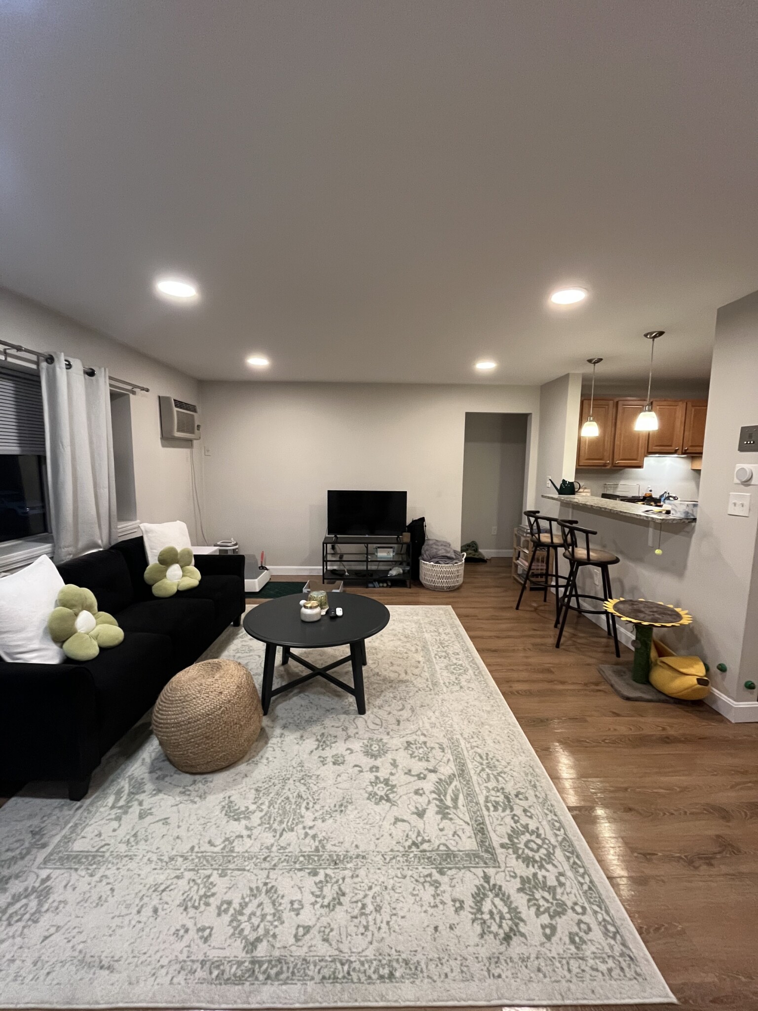 45 Judith Ln, North Waltham