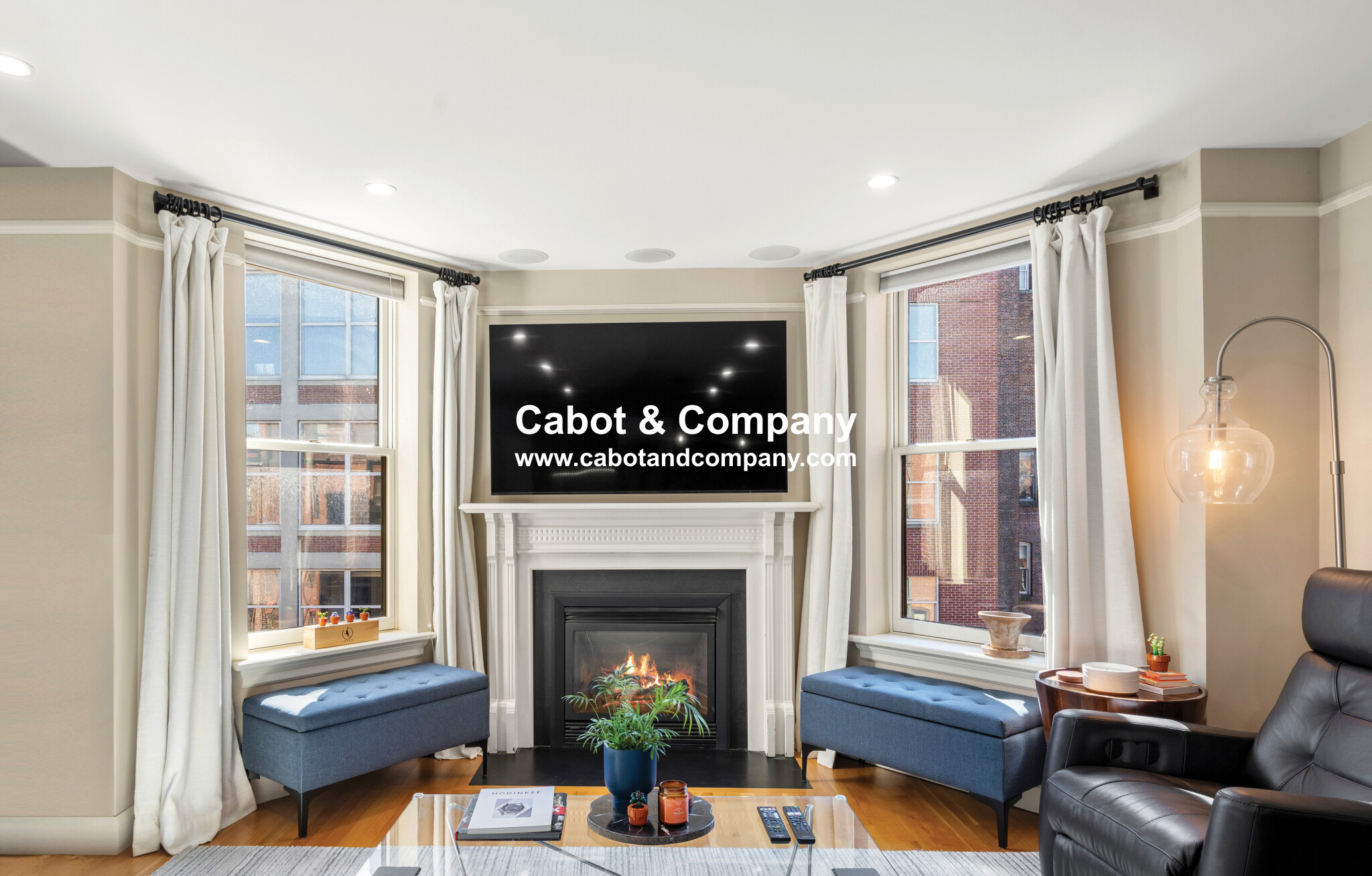 294 Newbury St, Back Bay
