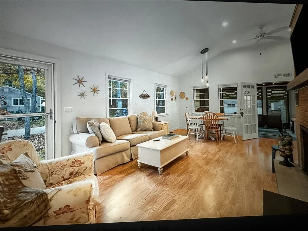 47 Cappawack, Mashpee