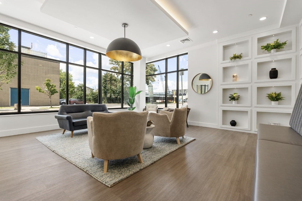 301 Border St, Central Square