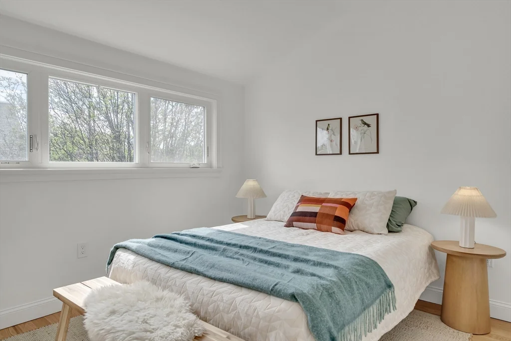 54 Park St, Ward Two