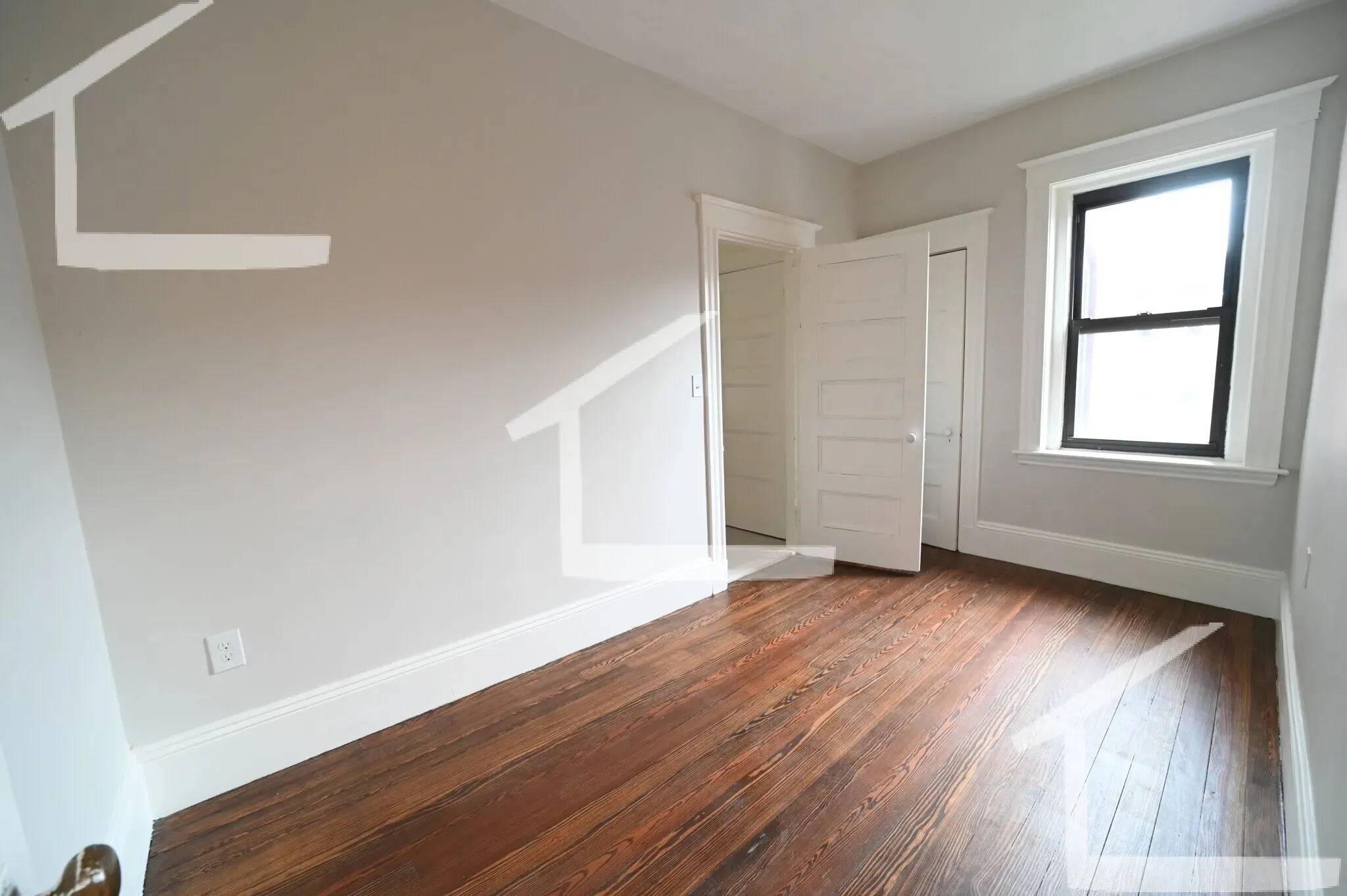 1855 Beacon St, Aspinwall Hill