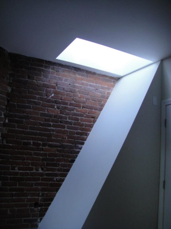 34 Sussex St, Roxbury