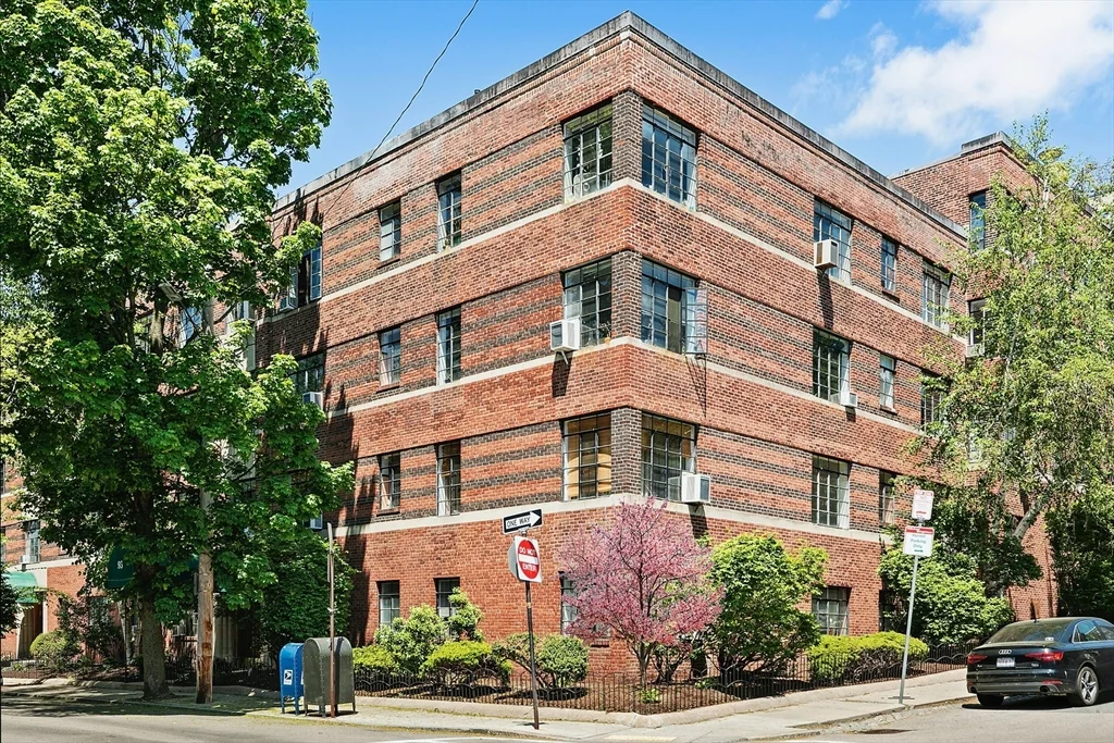 97 Strathmore Rd, Brighton