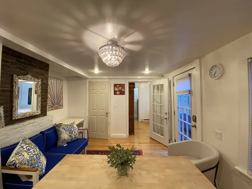 11 William St, Cambridgeport