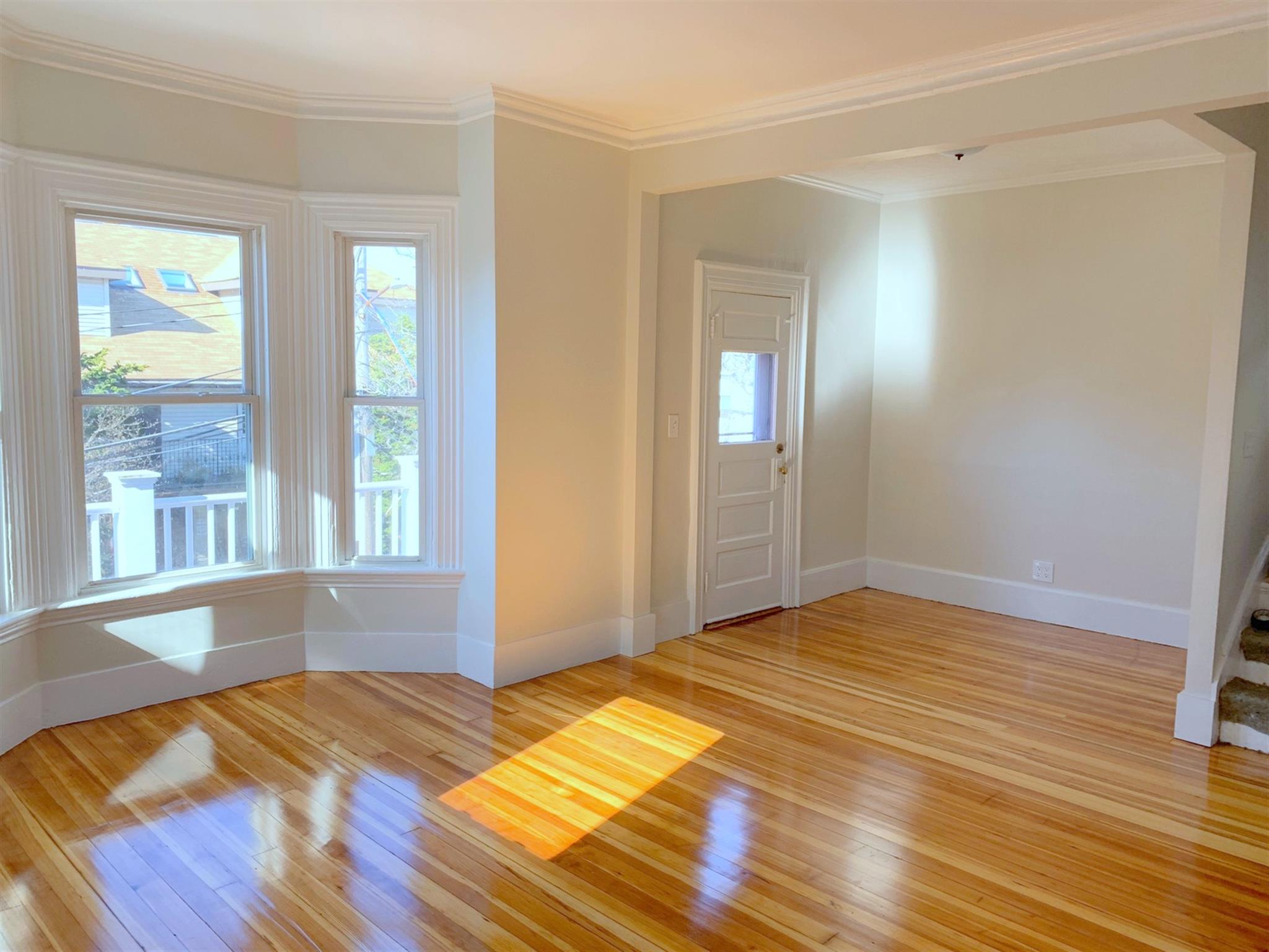 95 Cedar St, Powder House Square