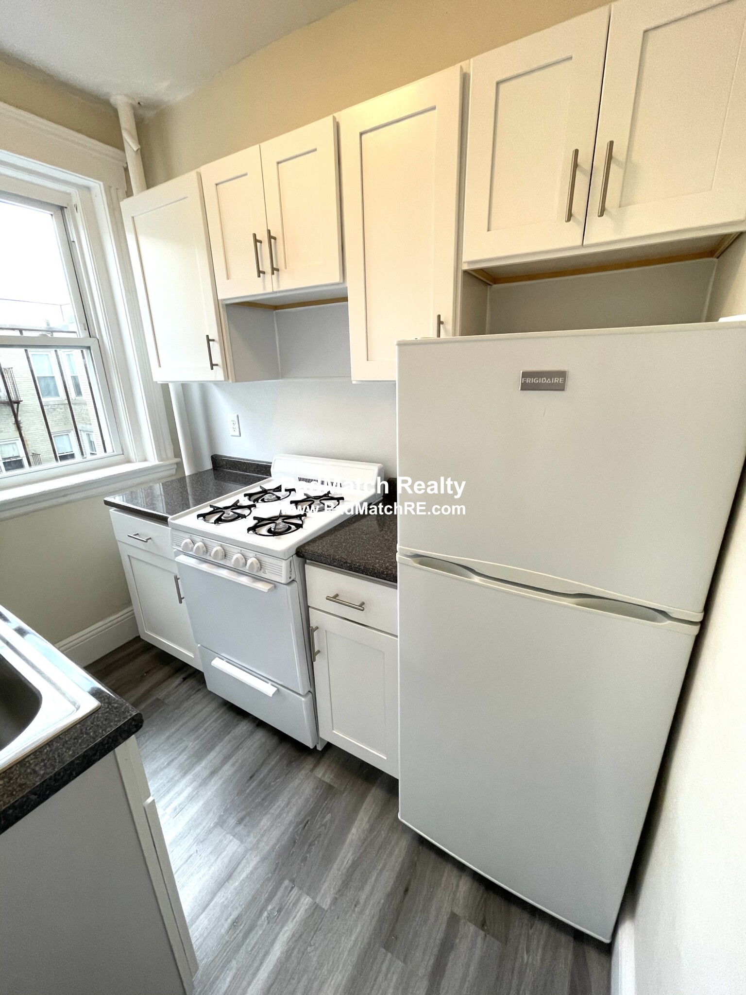 1191 Boylston St, Fenway