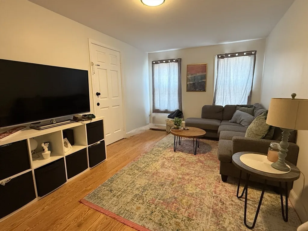 205 D St, South Boston