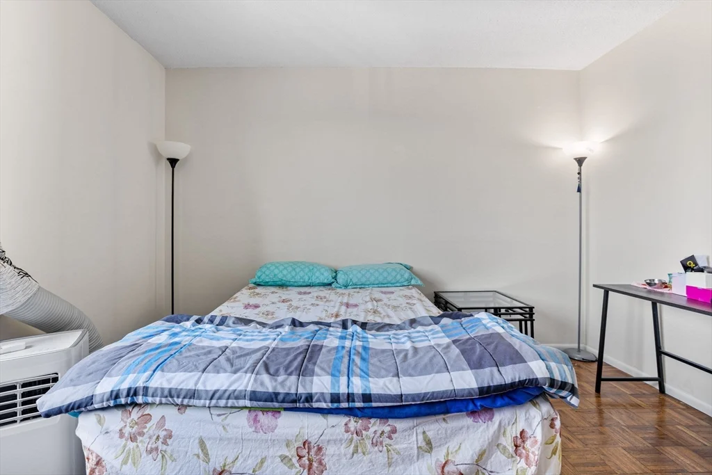 2353 Massachusetts, North Cambridge