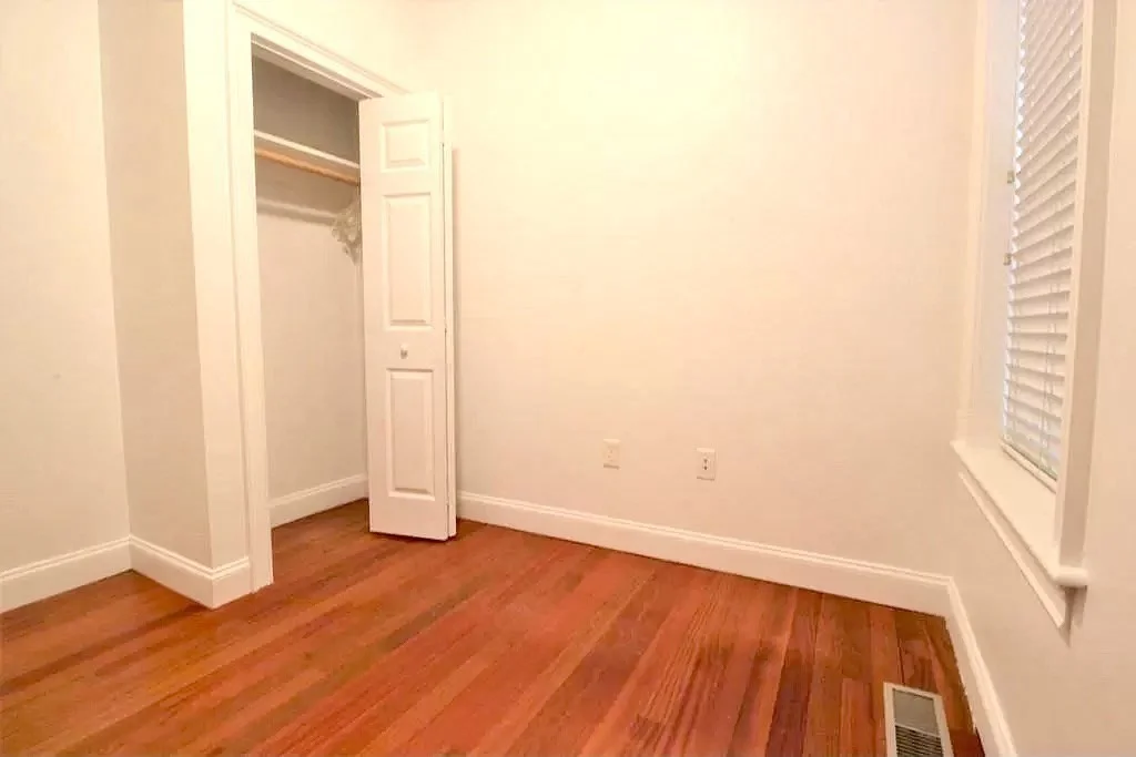 8 Bristol St, Wellington-Harrington