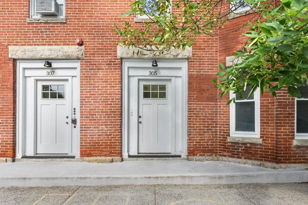 305 Medford St, Winter Hill