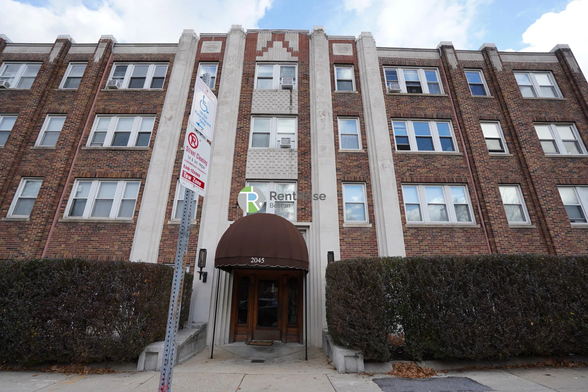 2045 Commonwealth Ave, Brighton