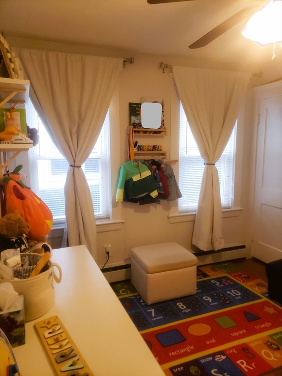 9 Menotomy Rd, Arlington