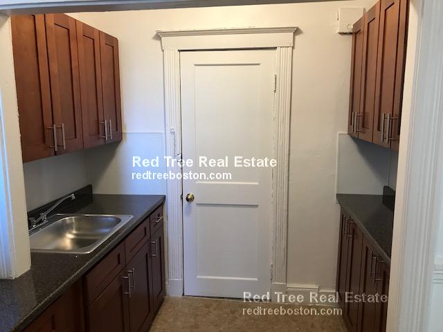 8 Vinal St, Brighton