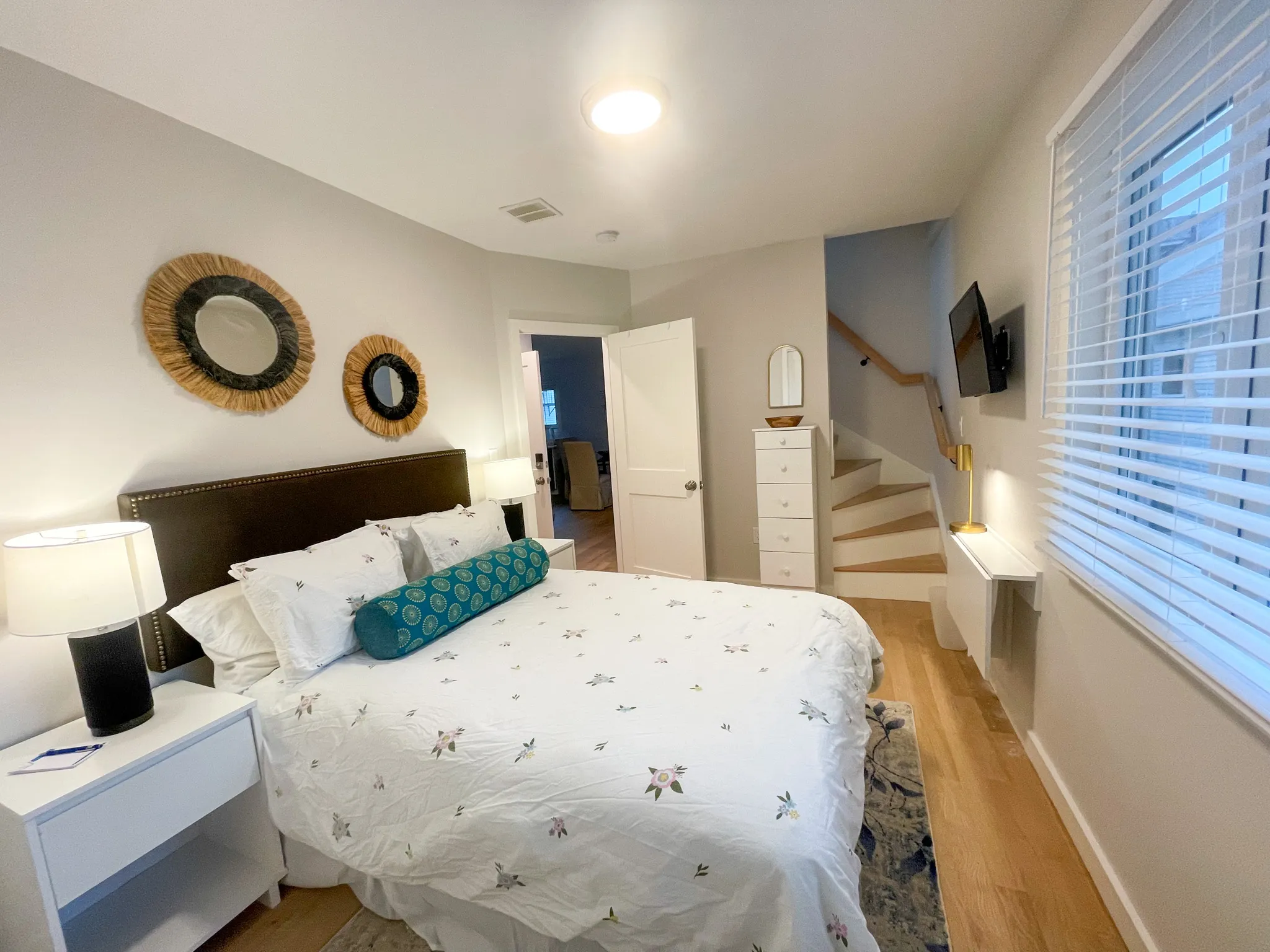 75 Thorndike St, East Cambridge