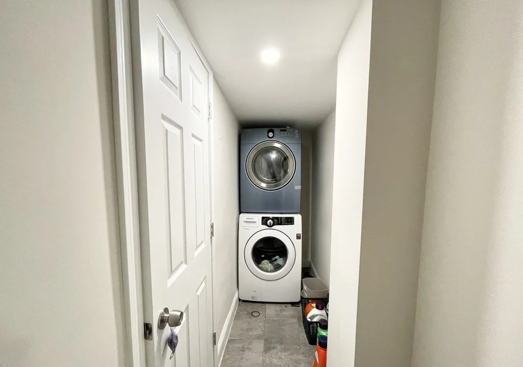 32 Sumner St, Dorchester