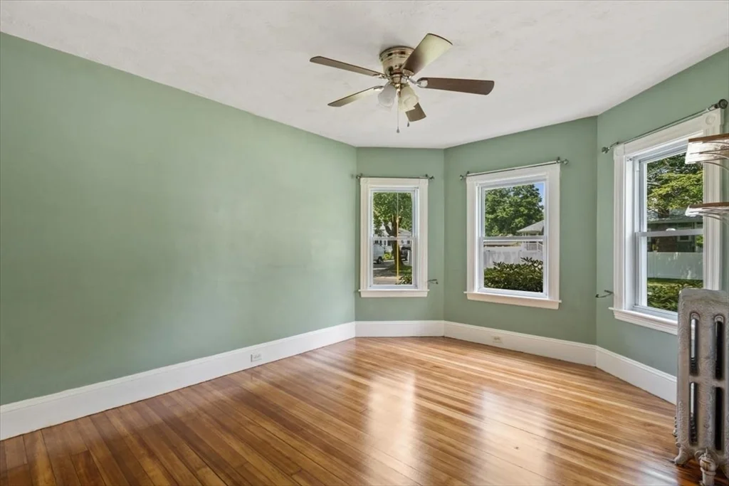 254 N Elm St U1, West Bridgewater