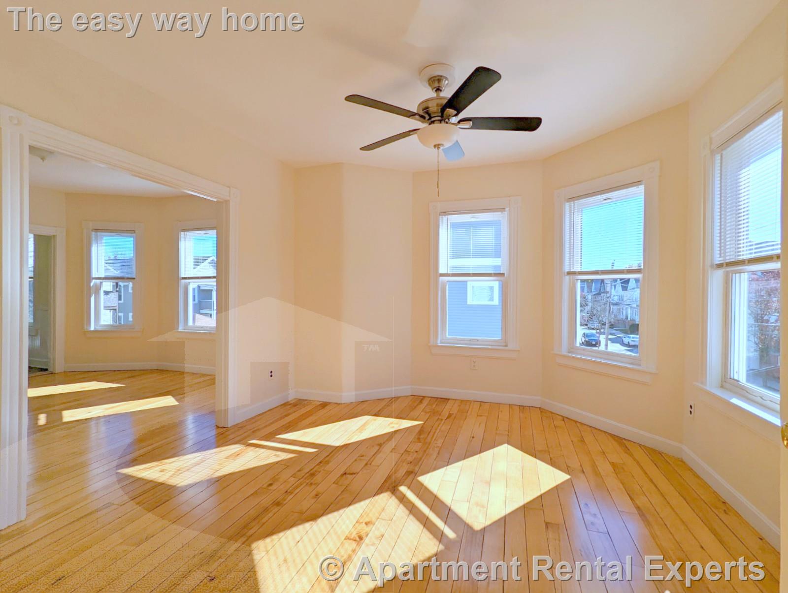 93 Madison Ave, Everett