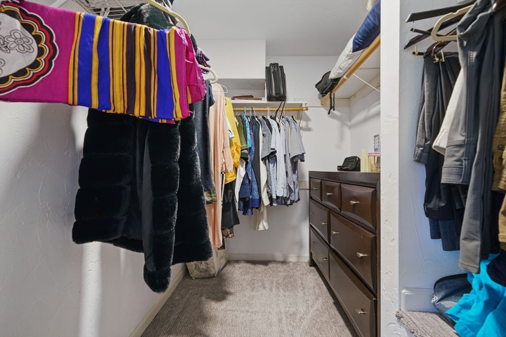 125 Chapin Rd, Hudson